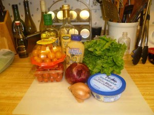 Sweet Tomato & Blue Cheese Salad Ingredients